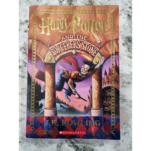 Harry Potter and the Sorcerer's Stone Other - Harry Potter and the Sorcerer's Stone (Stenciled Edges) (Harry Potter, Book ...